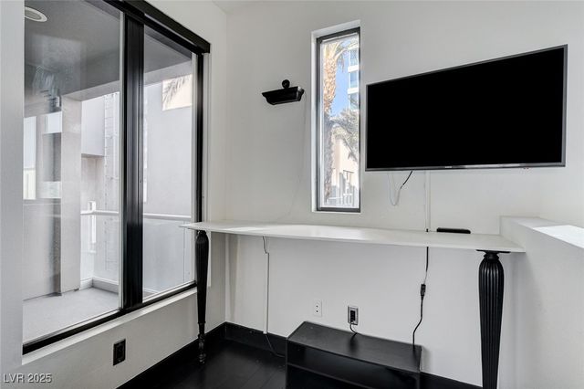 4565 Dean Martin Drive 102, Las Vegas, NV 89103