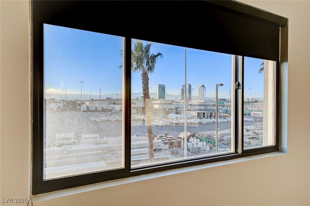 4565 Dean Martin Drive 102, Las Vegas, NV 89103