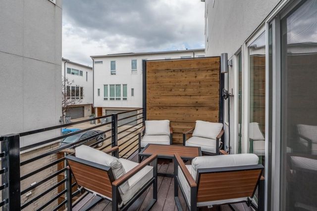 4931 Hornsby Place, Dallas, TX 75204