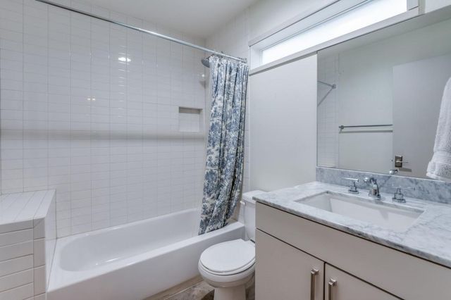 4931 Hornsby Place, Dallas, TX 75204