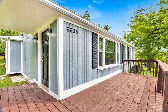 6605 N Edison Avenue, Kansas City, MO 64151