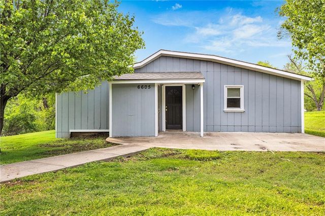 6605 N Edison Avenue, Kansas City, MO 64151
