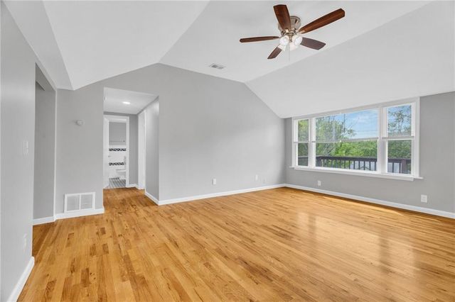 6605 N Edison Avenue, Kansas City, MO 64151