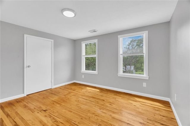 6605 N Edison Avenue, Kansas City, MO 64151