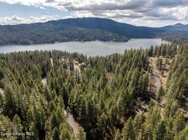 NNA S Doubletree Lane, Coeur D'alene, ID 83814
