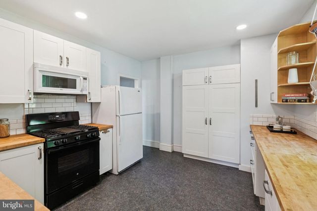 151 GREENWOOD AVE, Wyncote, PA 19095