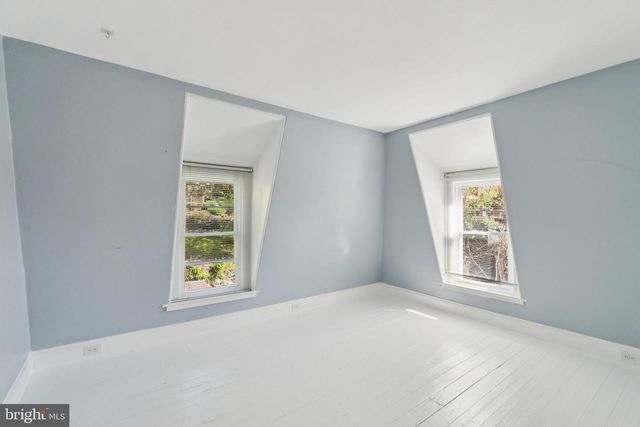 151 GREENWOOD AVE, Wyncote, PA 19095