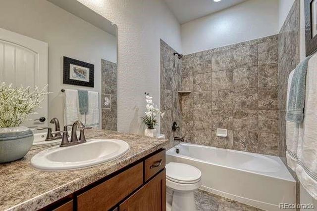11940 Barrentine Loop, Parker, CO 80138
