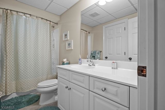 2 Presidents Dr, Bridgewater Twp., NJ 08807