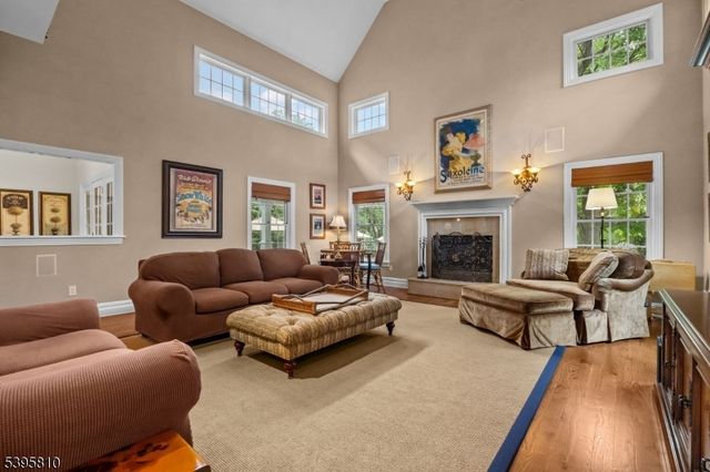 2 Presidents Dr, Bridgewater Twp., NJ 08807