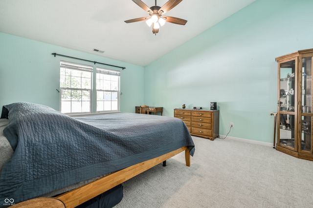 1952 Central Park Boulevard W, Greenwood, IN 46143