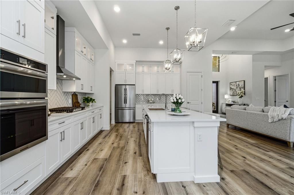 Image 11 of property listing at 5314 Bayshore AVE, Cape Coral, FL 33904