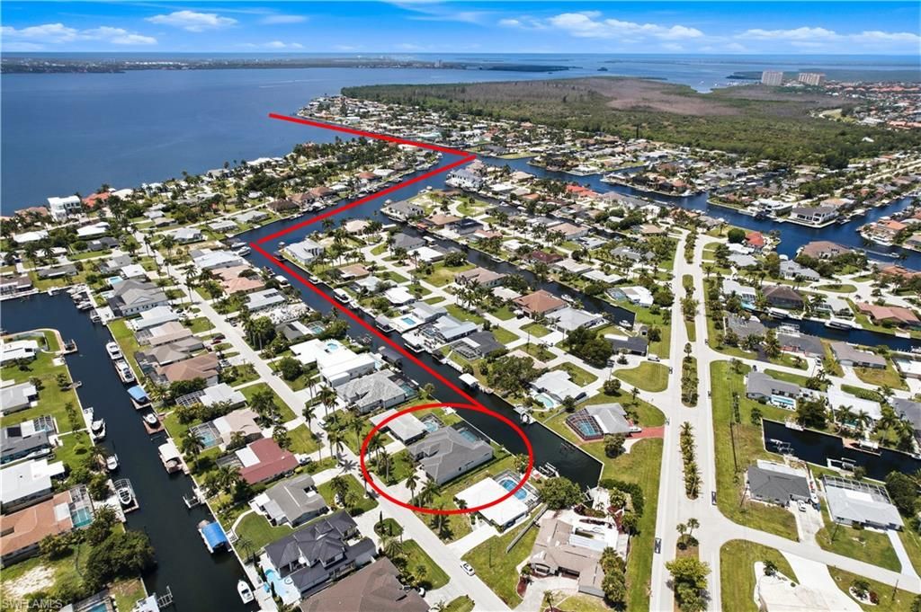 Image 5 of property listing at 5314 Bayshore AVE, Cape Coral, FL 33904