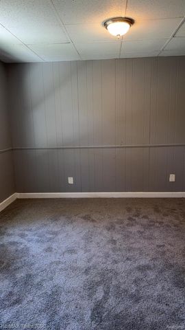 7128 Cherokee Avenue, Taylor, MI 48180