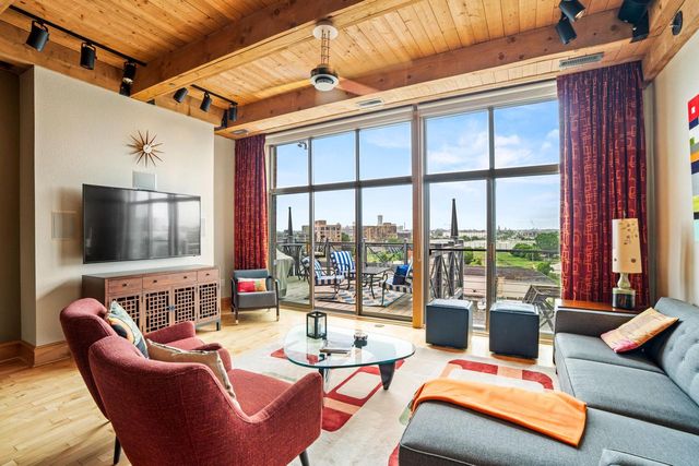541 E Erie STREET #603, Milwaukee, WI 53202