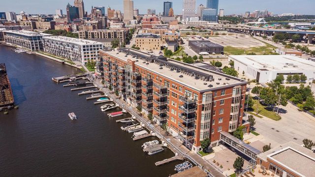 541 E Erie STREET #603, Milwaukee, WI 53202