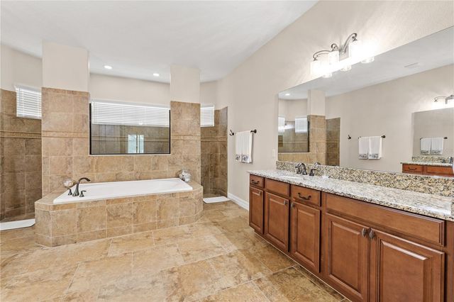 32637 VIEW HAVEN LANE, Sorrento, FL 32776