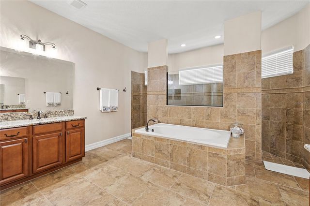 32637 VIEW HAVEN LANE, Sorrento, FL 32776