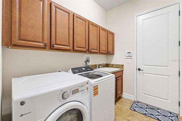 32637 VIEW HAVEN LANE, Sorrento, FL 32776