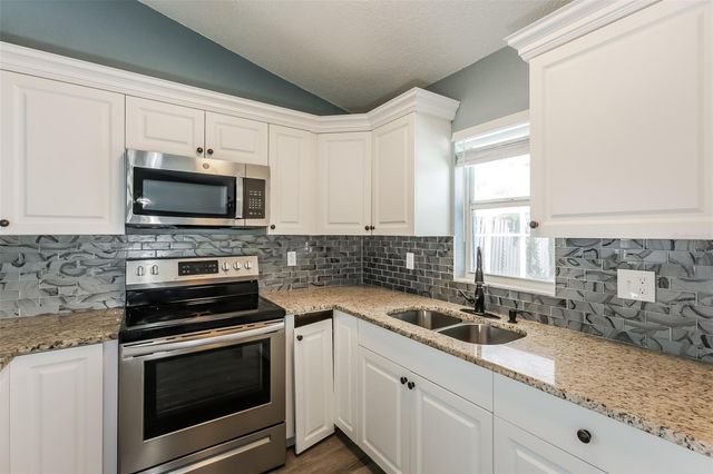 4720 DUNQUIN PLACE, Tampa, FL 33610