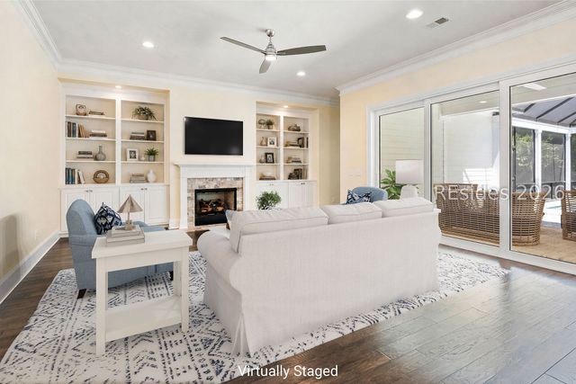 469 Flatwater Dr, Bluffton, SC 29910