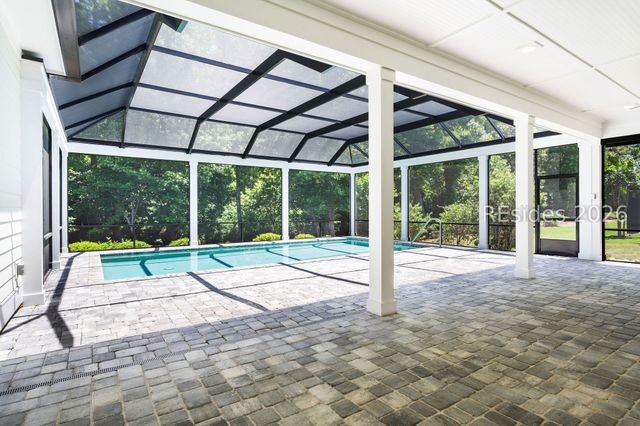 469 Flatwater Dr, Bluffton, SC 29910