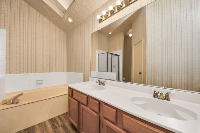 12318 Glenmeadow Drive, Stafford, TX 77477