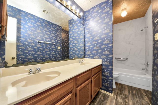 12318 Glenmeadow Drive, Stafford, TX 77477