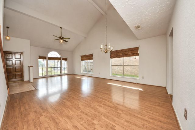 12318 Glenmeadow Drive, Stafford, TX 77477