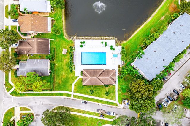 7612 Mansfield Hollow Road, Delray Beach, FL 33446