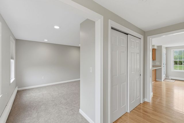 10 Wilson Drive, Uxbridge, MA 01569