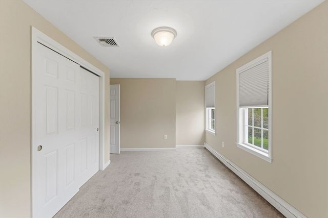 10 Wilson Drive, Uxbridge, MA 01569