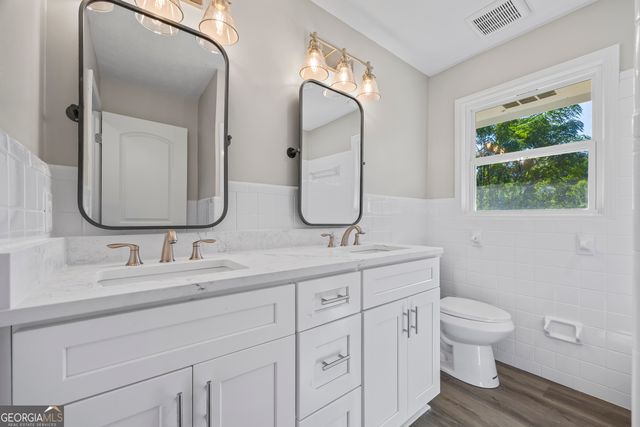 2789 H D Atha Road, Covington, GA 30014