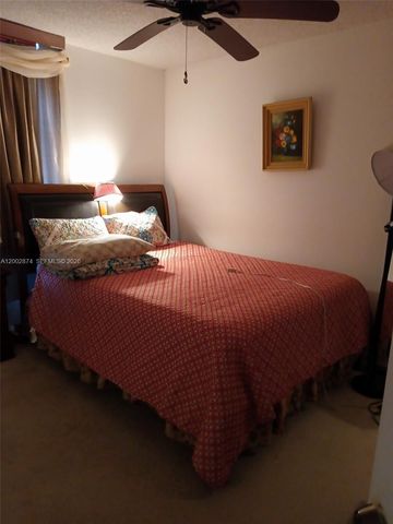 6301 N University Dr 202, Tamarac, FL 33321