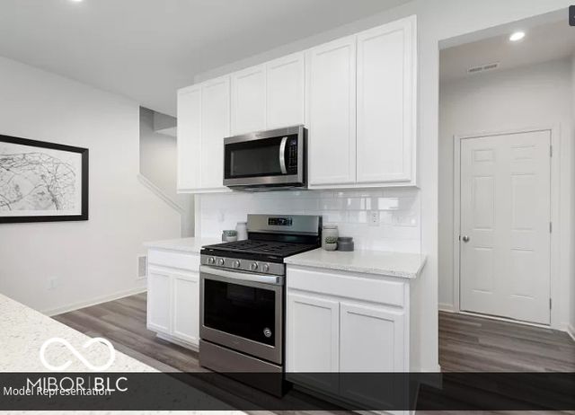 14266 Tenbury Way, Fishers, IN 46037