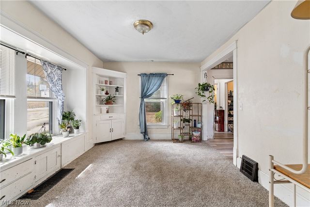 38 Walnut Court, Mogadore, OH 44260