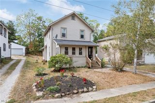 38 Walnut Court, Mogadore, OH 44260