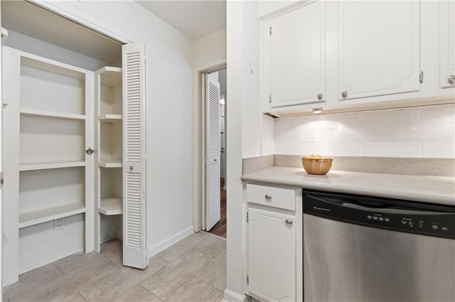 73 Montre Square NW, Atlanta, GA 30327