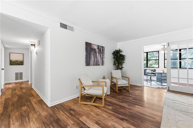 73 Montre Square NW, Atlanta, GA 30327