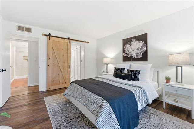 73 Montre Square NW, Atlanta, GA 30327