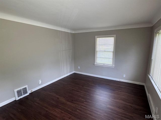 149 Becker Drive, Hazelwood, MO 63135