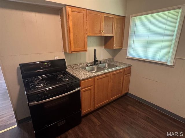 149 Becker Drive, Hazelwood, MO 63135