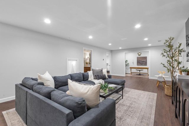 2927 GARDENIA DRIVE, Appleton, WI 54913