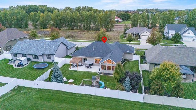 2927 GARDENIA DRIVE, Appleton, WI 54913