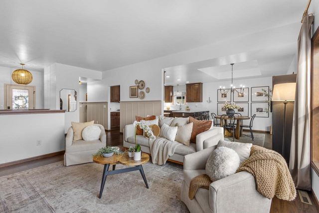 2927 GARDENIA DRIVE, Appleton, WI 54913