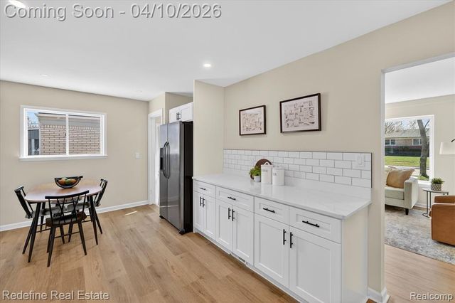 24676 Orchard Street, Taylor, MI 48180