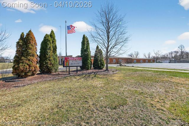 24676 Orchard Street, Taylor, MI 48180