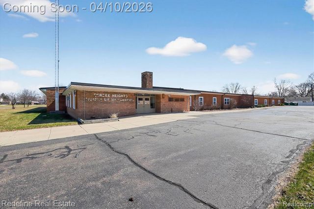 24676 Orchard Street, Taylor, MI 48180