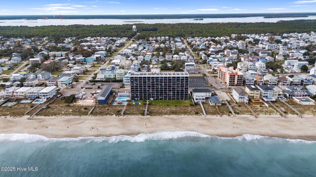 1615 Lake Park Boulevard S Unit 106, Carolina Beach, NC 28428
