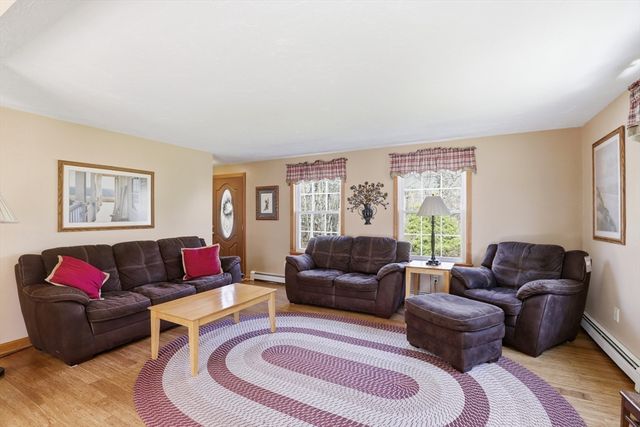 254 Handy St, Attleboro, MA 02702